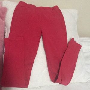 A new red leggings for girls